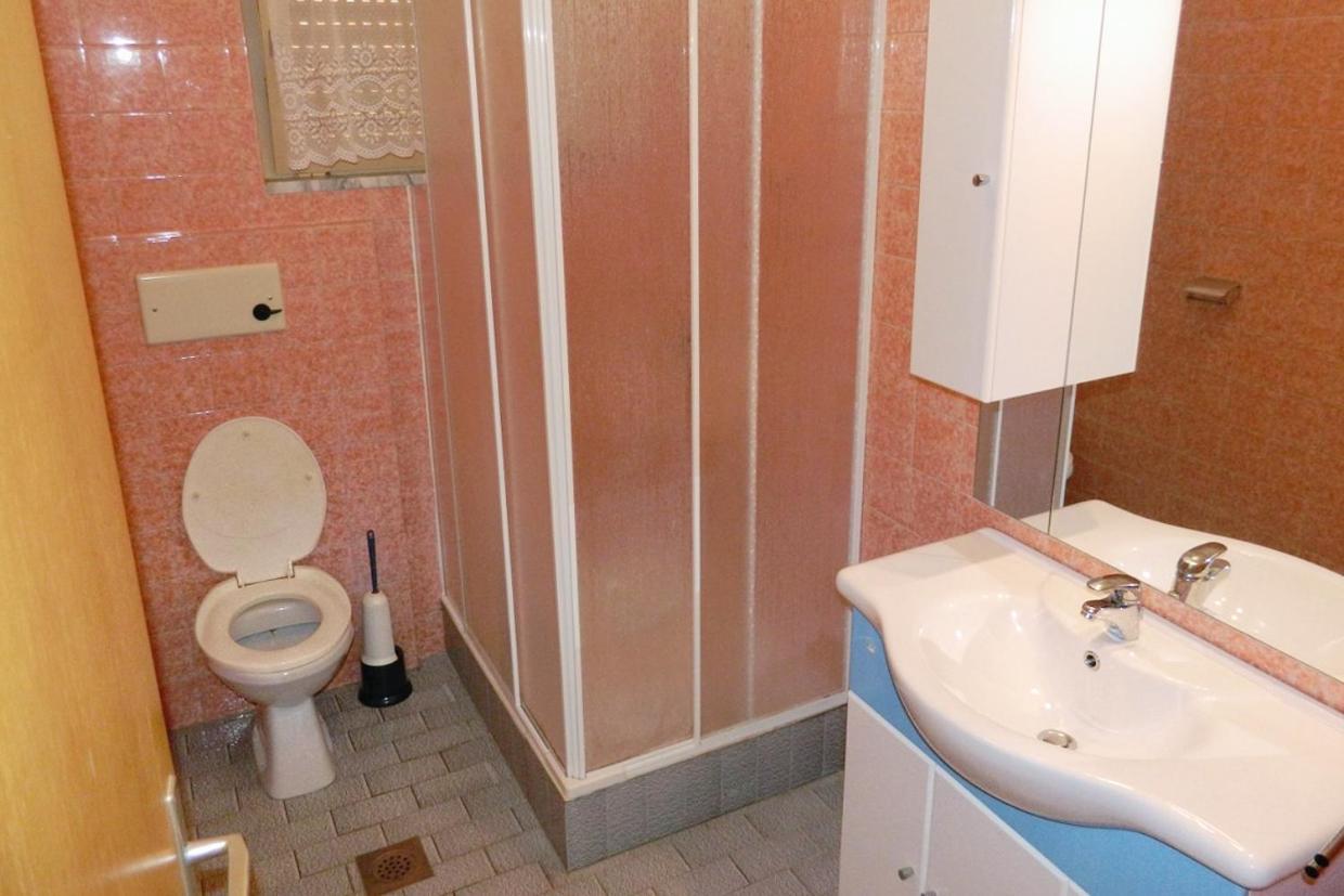 Studio Palit 3195A Kültér fotó